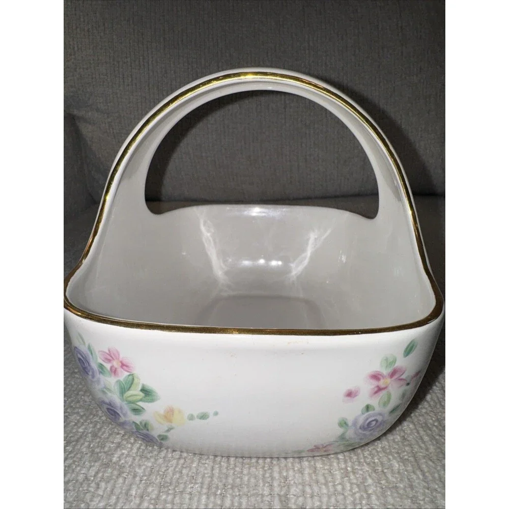 Vtg Ceramic Basket Handle Floral Pastel Gold Trim 1980s 8x6” Teleflora Easter